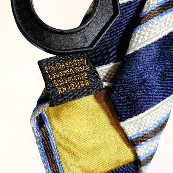 Donald J. Trump Signature Collection 100% Silk DarkBlue Navy Gray Silver NeckTie - Picture 8 of 10